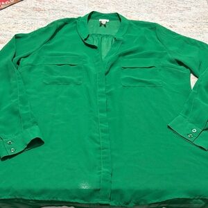 10/$30 Dynamite Sheer Green Shirt